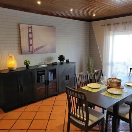 Apartment Guestready - Charming Accents Near The Beach Sesimbra
