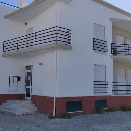 Guestready - Charming Accents Near The Beach Apartment