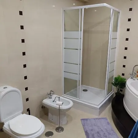 Guestready - Charming Accents Near The セシンブラ